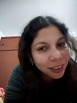 Carliina Soussa online show from 03/08/25, 04:34