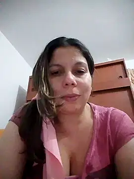 Snapshot of Carliina_Soussa chatting on 09/14/25, 11:15 Carliina Soussa online show from 09/14/25, 11:15