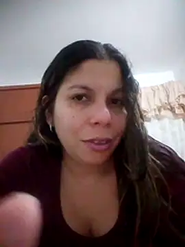 Snapshot of Carliina_Soussa chatting on 10/18/25, 11:16 Carliina Soussa online show from 10/18/25, 11:16