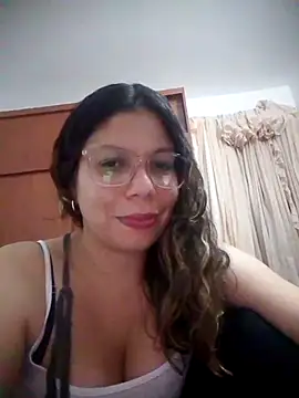 Carliina Soussa online show from 12/18/25, 11:22