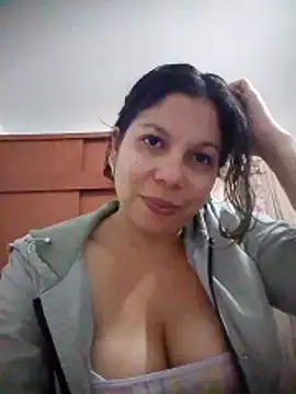 Carliina Soussa online show from 02/28/26, 10:22