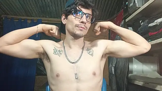 Handsome Dani online show from 09/15/25, 12:21
