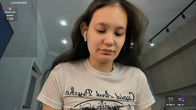 miss shine online show from 12/24/24, 04:55