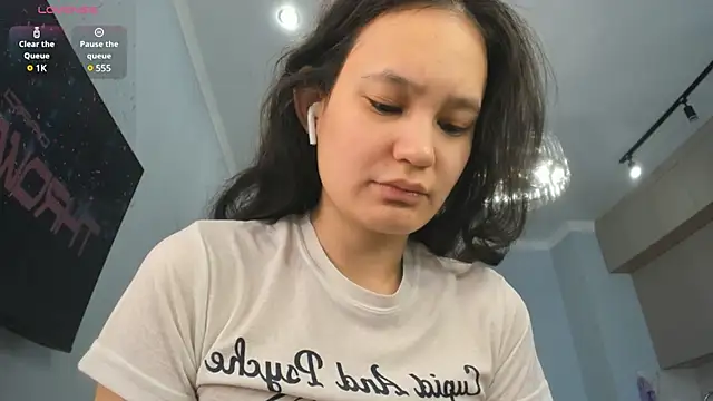 miss shine online show from 02/03/25, 05:07