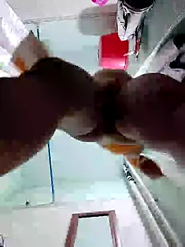 Snapshot of MikaKors chatting on 01/15/25, 03:33 MikaKors online show from 01/15/25, 03:33