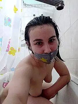 Snapshot of MikaKors chatting on 02/25/25, 07:36 MikaKors online show from 02/25/25, 07:36