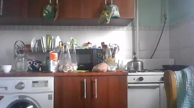 Snapshot of MikaKors chatting on 03/09/25, 08:18 MikaKors online show from 03/09/25, 08:18