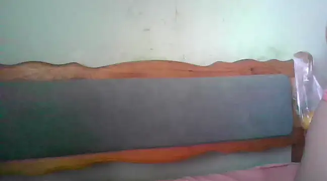 Snapshot of MikaKors chatting on 03/10/25, 08:26 MikaKors online show from 03/10/25, 08:26