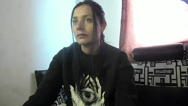 Nathaly love96 online show from 04/25/26, 01:41