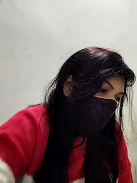 illay love online show from 02/10/25, 05:14