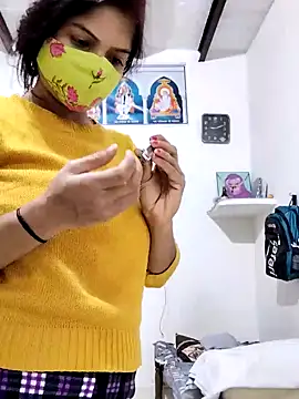 illay love online show from 02/14/25, 03:43