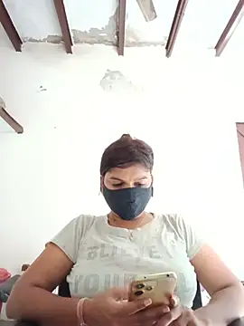 illay love online show from 07/14/26, 10:43