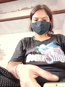 illay love online show from 07/15/26, 05:02
