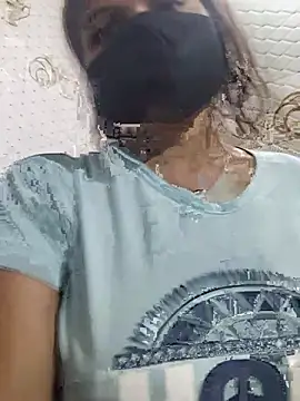 illay love online show from 07/28/26, 02:24