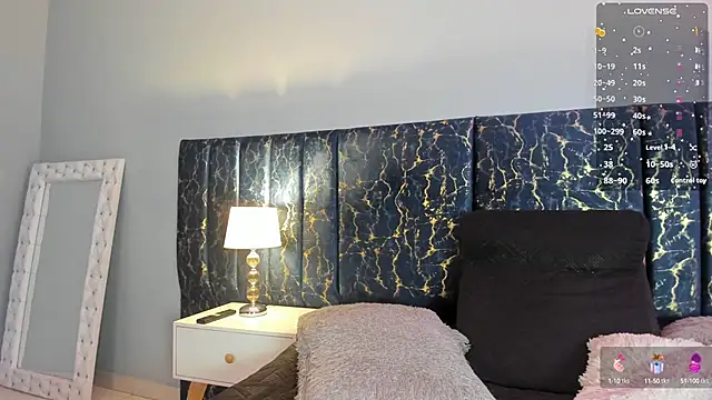 Sophia Lemos online show from 09/23/25, 01:36