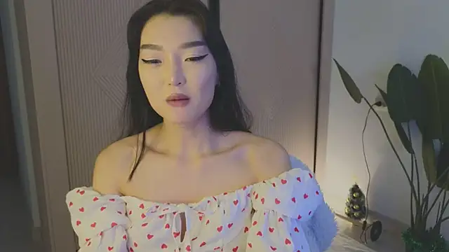 AudreyMell online show from 12/11/24, 02:44