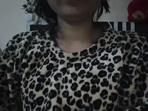 Snapshot of Lovedose_88 chatting on 01/08/25, 10:48 Lovedose 88 online show from 01/08/25, 10:48