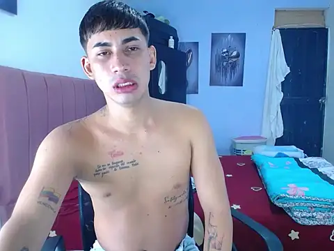 boy latino sex online show from 09/16/25, 05:52