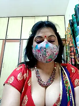 Snapshot of Ratna-777 chatting on 11/22/25, 04:50 Ratna-777 online show from 11/22/25, 04:50