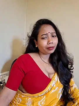 DREAM GIRL-30 online show from 06/23/26, 03:37