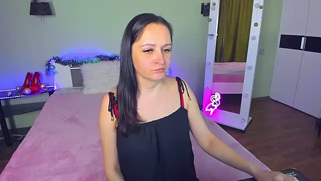 AngellLika online show from 12/06/24, 12:05