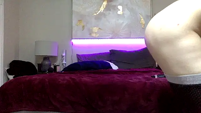 Snapshot of ChillzPnp chatting on 10/11/25, 07:34 ChillzPnp online show from 10/11/25, 07:34