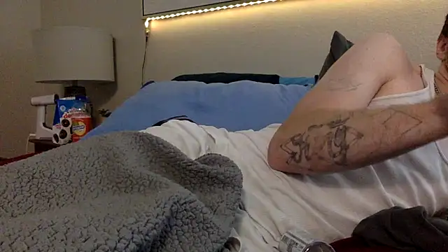 Snapshot of ChillzPnp chatting on 11/21/25, 01:26 ChillzPnp online show from 11/21/25, 01:26