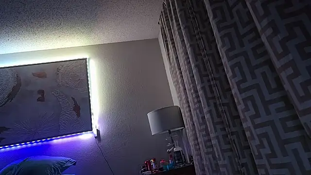 Snapshot of ChillzPnp chatting on 12/01/25, 12:10 ChillzPnp online show from 12/01/25, 12:10