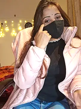Cute-Tara online show from 01/01/25, 01:37