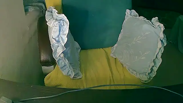 Cute-Tara online show from 10/25/25, 01:02