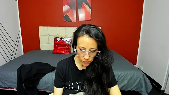 Snapshot of Abrillee1 chatting on 02/08/25, 10:40 Abrillee1 online show from 02/08/25, 10:40