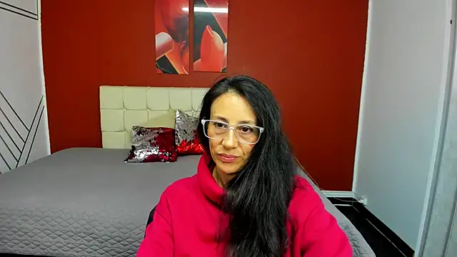 Snapshot of Abrillee1 chatting on 02/24/25, 10:47 Abrillee1 online show from 02/24/25, 10:47