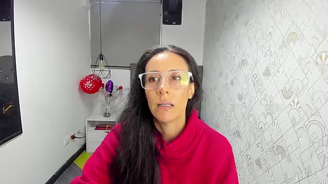 Snapshot of Abrillee1 chatting on 03/06/25, 07:21 Abrillee1 online show from 03/06/25, 07:21