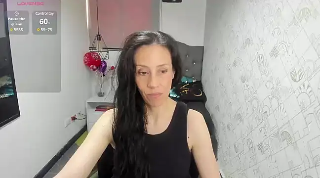 Snapshot of Abrillee1 chatting on 03/20/25, 02:53 Abrillee1 online show from 03/20/25, 02:53