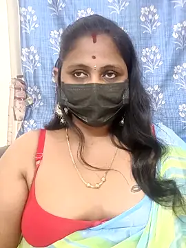 Snapshot of rithikka chatting on 02/27/25, 05:36 rithikka online show from 02/27/25, 05:36