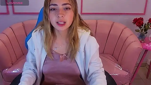 channel blonde a online show from 12/05/24, 08:11