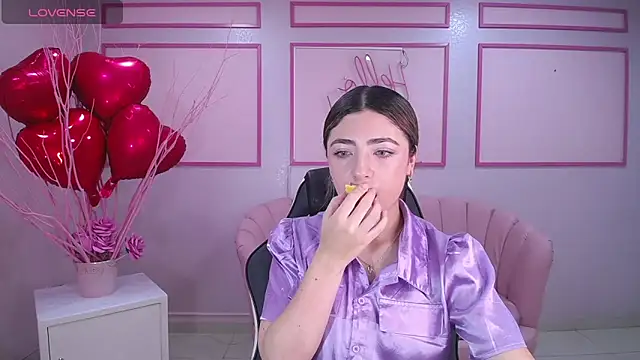 channel blonde a online show from 02/21/25, 04:37
