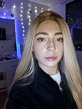 channel blonde a online show from 10/17/25, 04:59