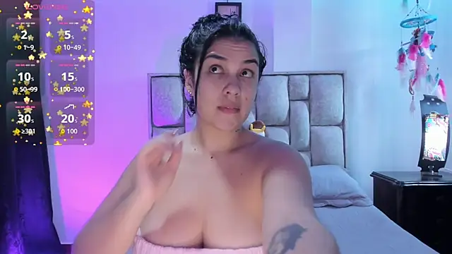 Snapshot of brianaGuzman chatting on 02/17/26, 06:47 brianaGuzman online show from 02/17/26, 06:47