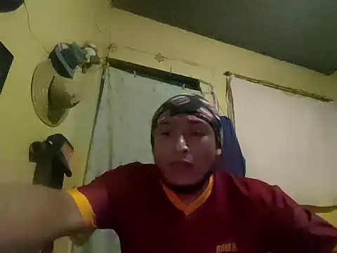 Snapshot of donvergavergara chatting on 04/13/26, 04:07 donvergavergara online show from 04/13/26, 04:07