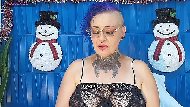SandyyRose online show from 12/19/24, 09:38