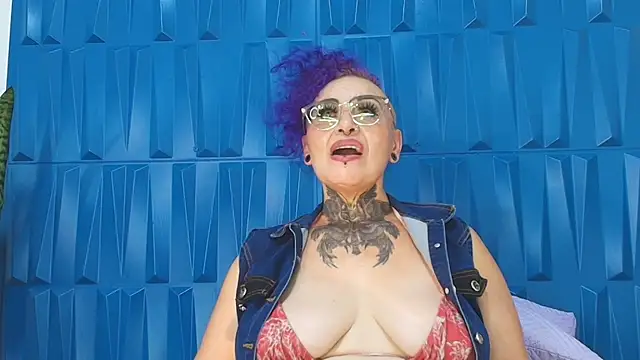 SandyyRose online show from 01/31/25, 08:22