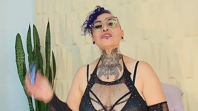 SandyyRose online show from 03/06/25, 05:11