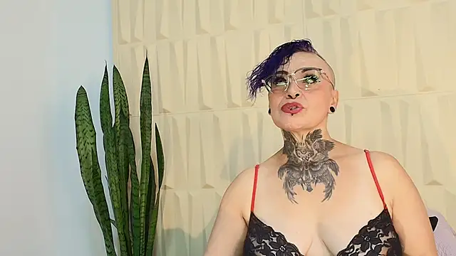 SandyyRose online show from 03/08/25, 06:05