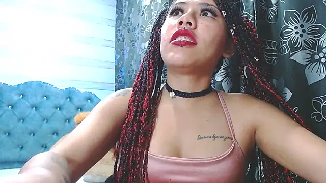 lily jamesx online show from 02/17/25, 01:47