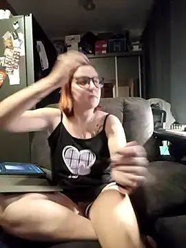 Snapshot of Marie1992PL chatting on 11/07/25, 06:41 Marie1992PL online show from 11/07/25, 06:41