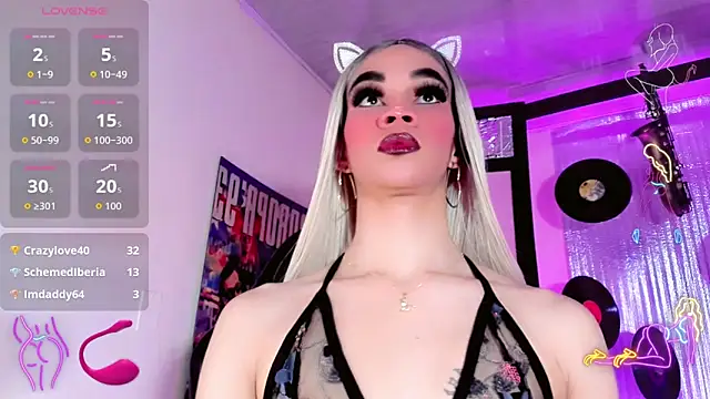 lizeth Duarte online show from 10/18/25, 11:33