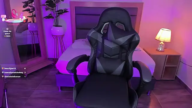 irantzu hank online show from 02/25/25, 03:38