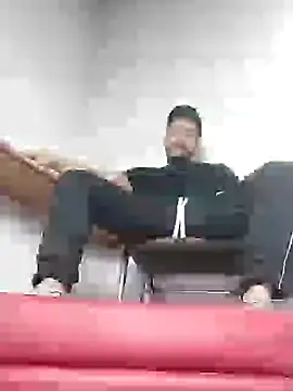 Snapshot of AndresSmith__ chatting on 01/08/25, 03:40 AndresSmith online show from 01/08/25, 03:40