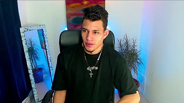 Snapshot of dirtyboy_23 chatting on 09/17/25, 03:30 dirtyboy 23 online show from 09/17/25, 03:30